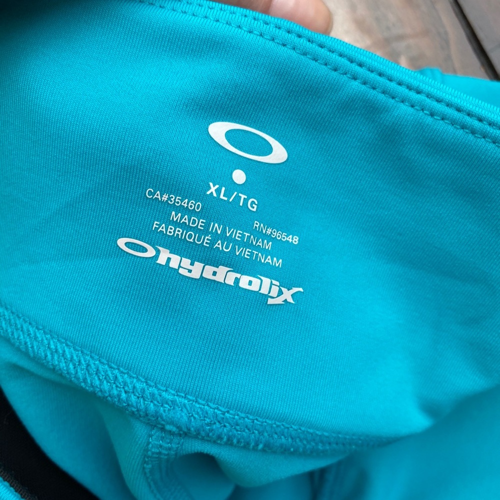 Oakley Hydrolix Tights/ Capri NWOT